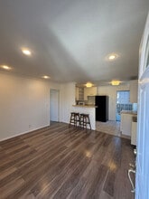 Building Photo - 1706 W Commonwealth Ave