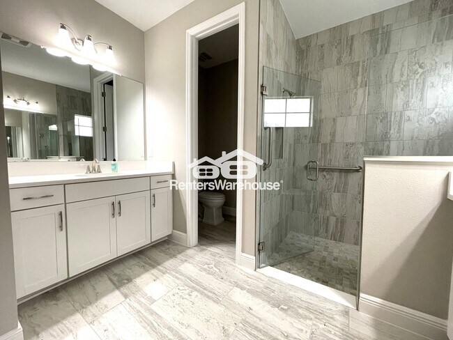 Foto del edificio - 4264 Burdick Loop