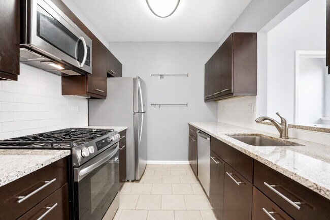Foto del edificio - 501 Adams St