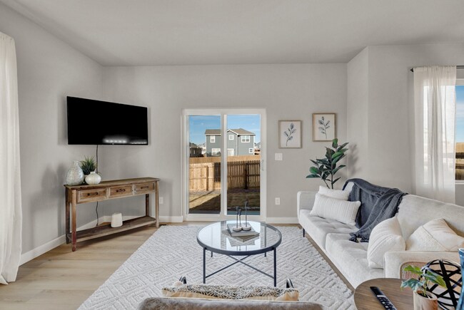 Foto del edificio - BRAND NEW HOME MINUTES FROM FORT CARSON AN...