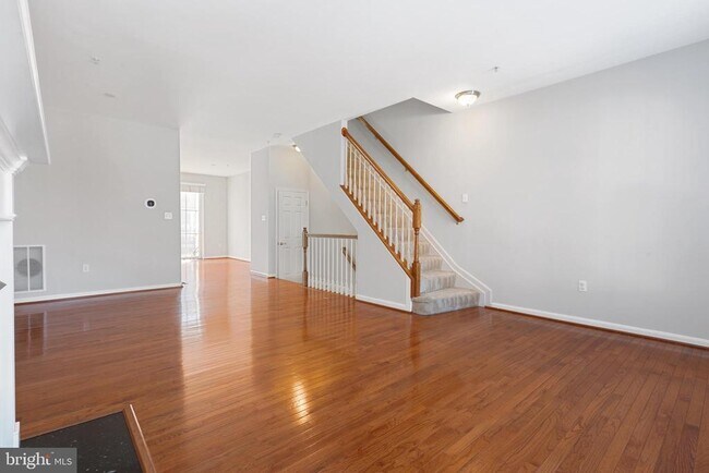 Foto del edificio - 2319 Boston St