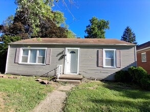 Building Photo - 211 Swisher Ave