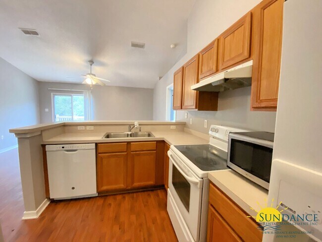 Foto del edificio - Lovely 4 Bedroom Home in Ridgecrest Subdiv...