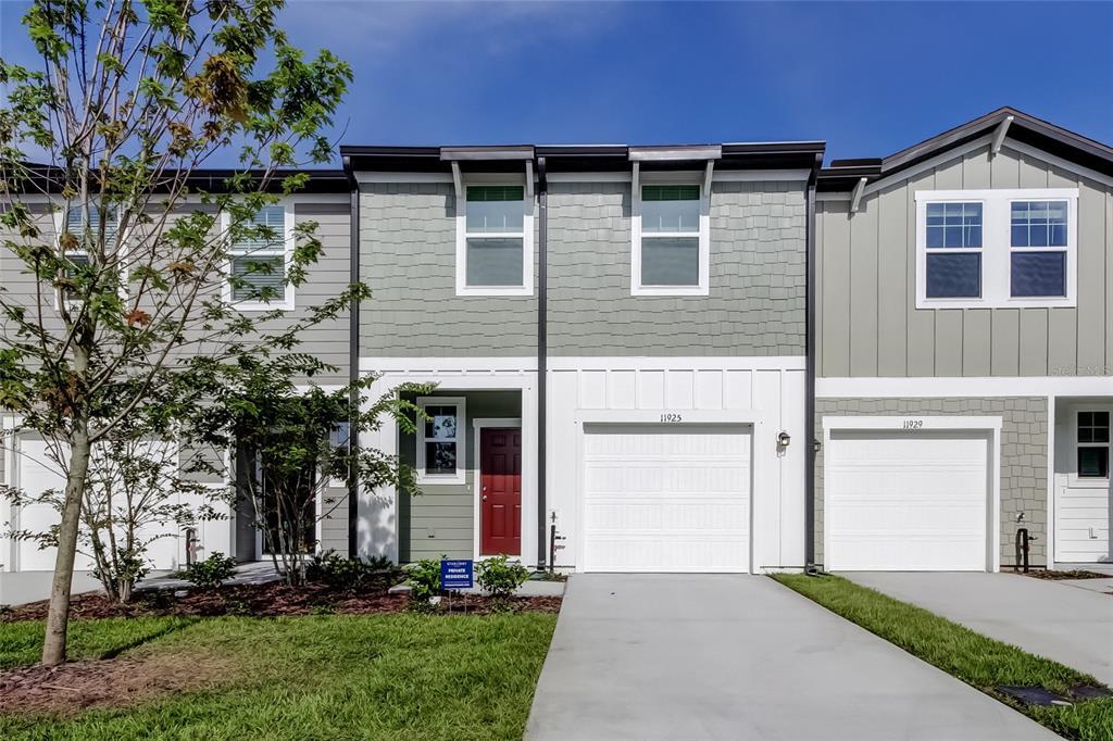 Foto principal - 11925 Sylvia St
