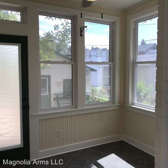 Foto del edificio - 3683 Wilmington Ave