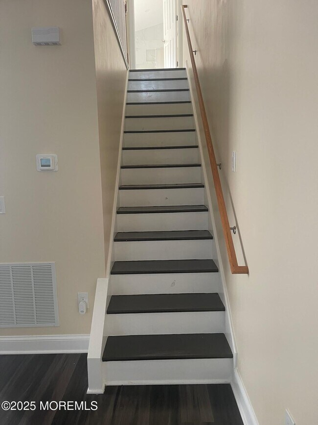 Foto del edificio - 410 Ferry St