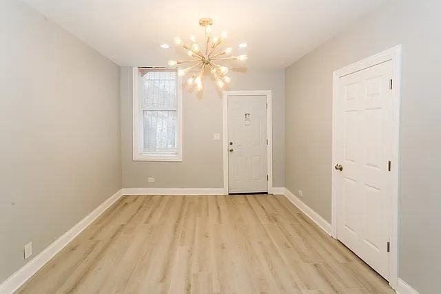 Building Photo - 834 N Mozart St