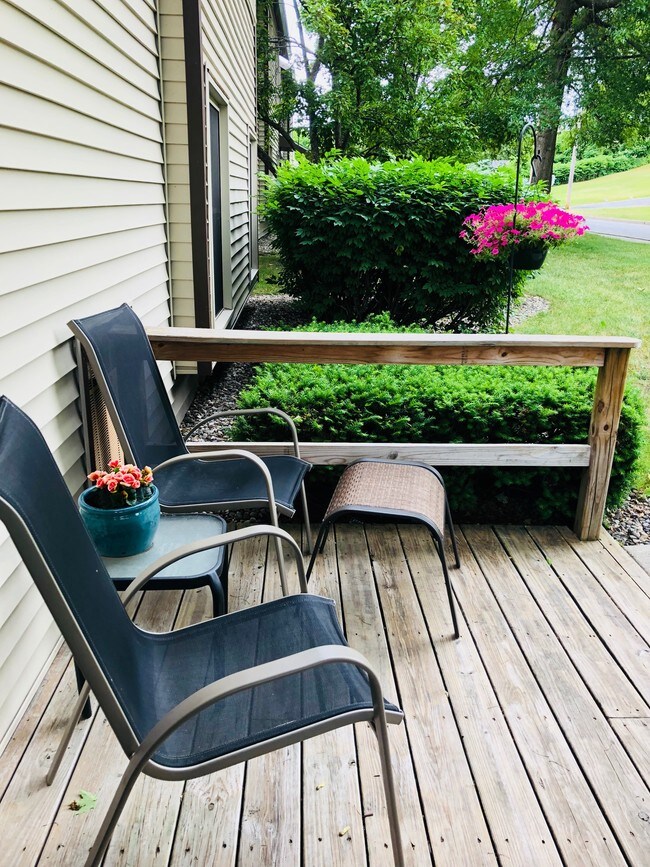 Spring Valley Apartments Apartments Saratoga Springs, NY