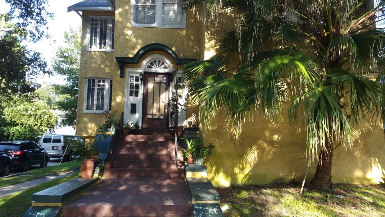 3302 Napoleon Ave Unit A, New Orleans, LA 70125 Apartments 3302