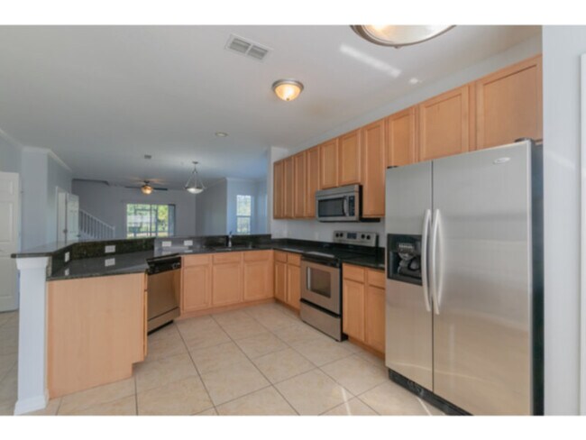 Foto del edificio - 5984 W Poplar Springs Cir