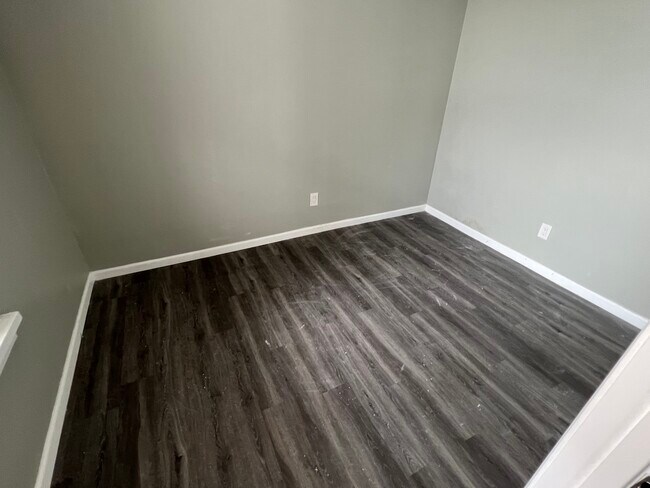 Foto del edificio - 1707 W Chicago Ave