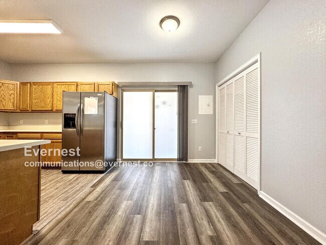Building Photo - 18024 Becket Dr