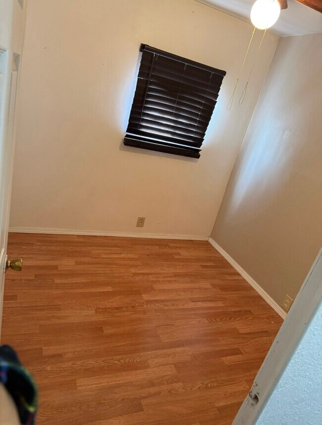 Foto del edificio - 951 N Auburn Ave