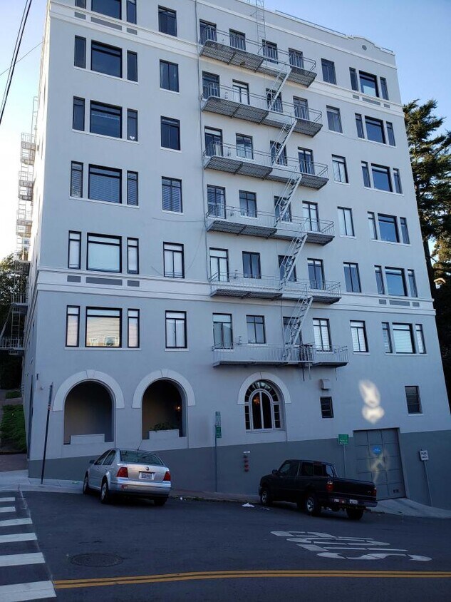 Primary Photo - 2 bedroom in San Francisco CA 94109