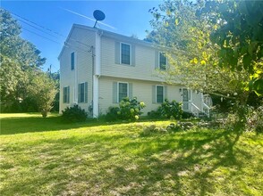 Building Photo - 37 Lakeside Dr