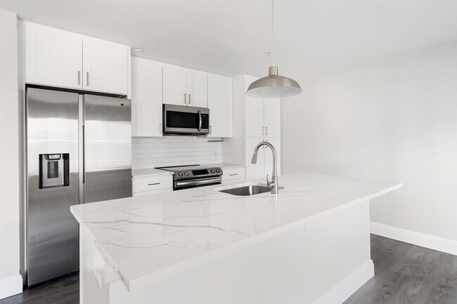Building Photo - 1209 26th St