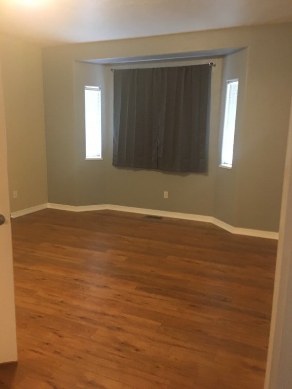 Building Photo - 1285 Claremont Dr