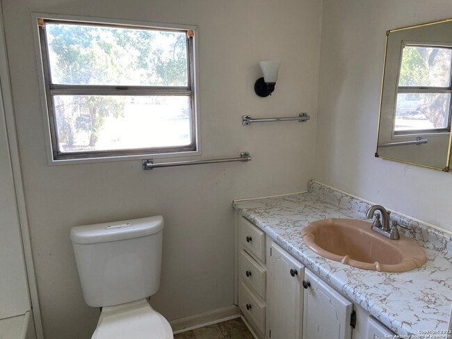Foto del edificio - Well-Maintained 3-Bedroom Home