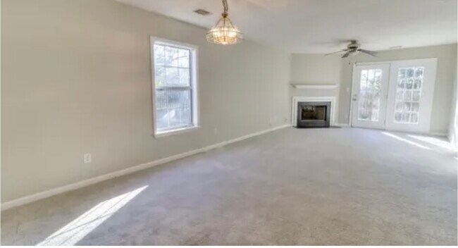 Foto del edificio - 102 Musket Ln