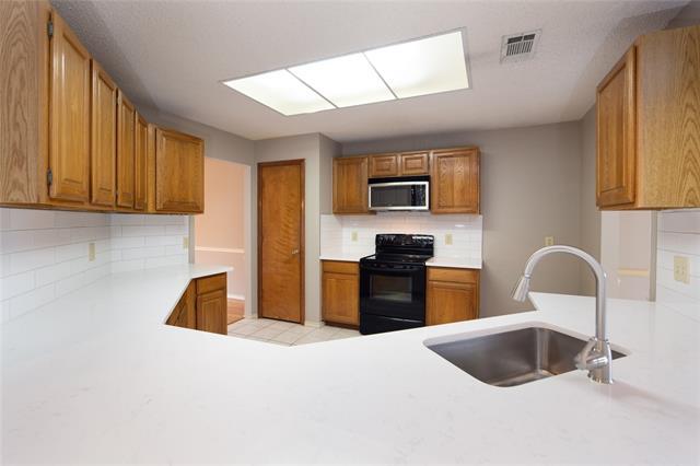 Building Photo - 408 Tucson Ct