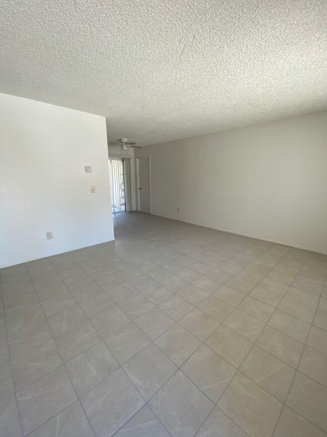 Building Photo - 7455 Fox