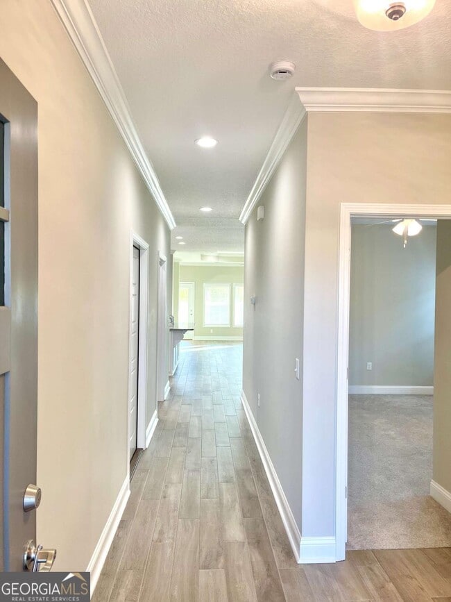 Building Photo - 160 The Villas Wy