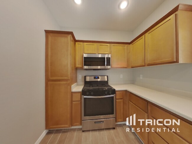 Building Photo - 934 Appaloosa Hills Avenue North Las Vegas NV