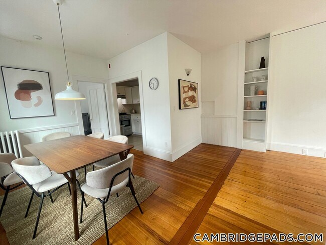 Foto del edificio - 32 Healey St