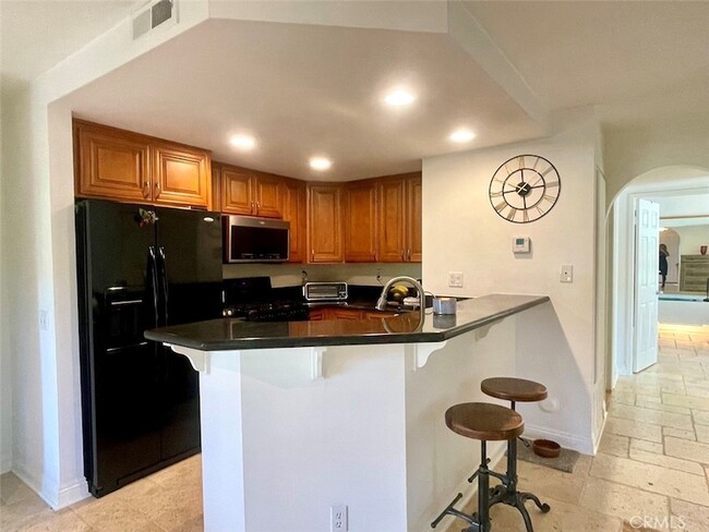 Building Photo - 26592 Las Palmas