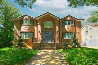 Building Photo - 66-26 Marathon Pkwy