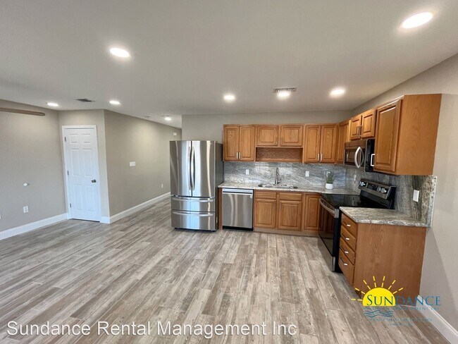 Foto del edificio - 3 br, 3.5 bath House - 232 White Street #5