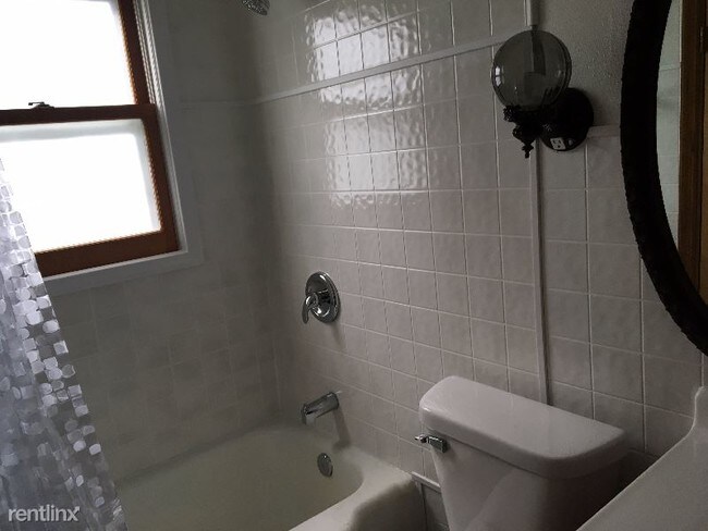 Foto del edificio - 1201 S Hawthorne Ave