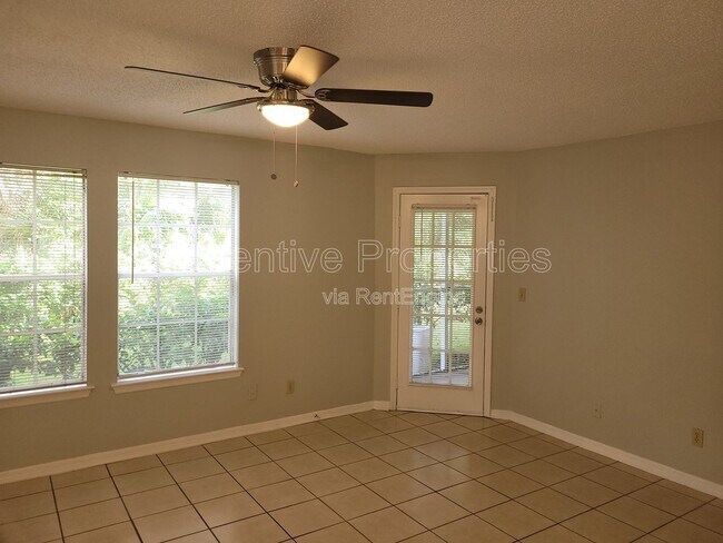Foto del edificio - 5956 Westgate Dr
