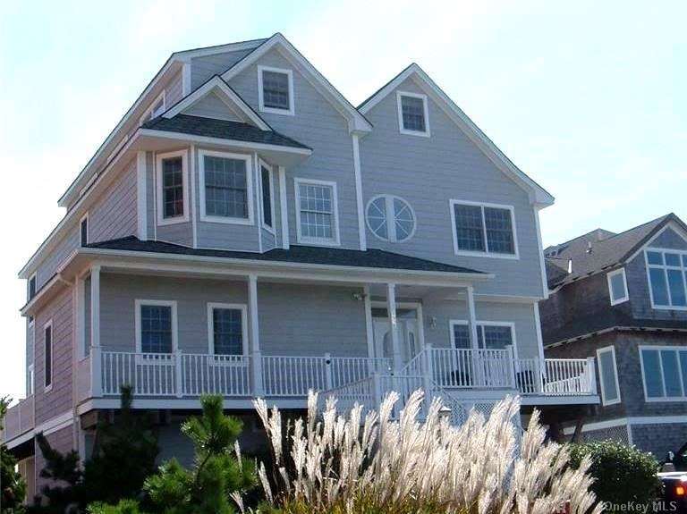 953B Dune Rd, Westhampton Beach, NY 11978 House for Rent in
