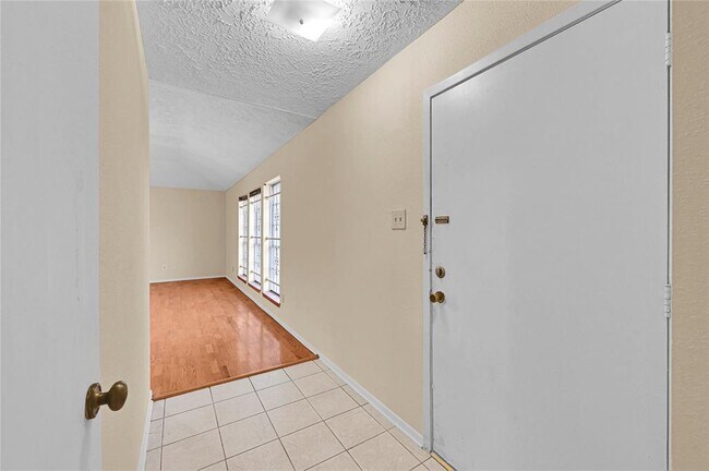 Building Photo - 11823 Loveland Pass Dr