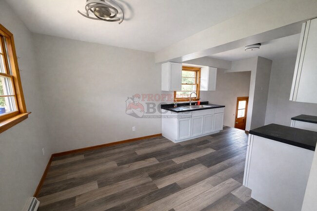 Foto del edificio - 4408 Elm Ave