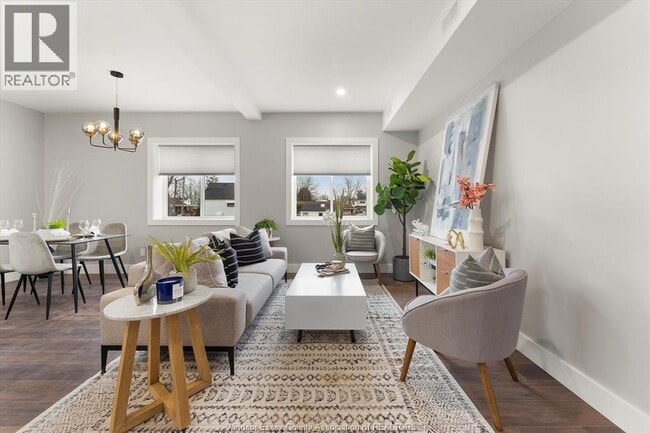 Photo du bâtiment - 120 Centre St