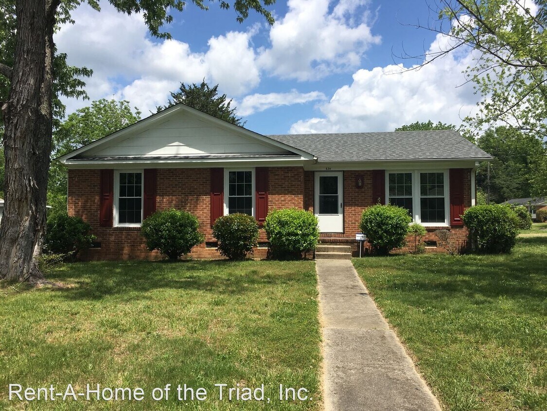 834 Holt Ave, Greensboro, NC 27405 House Rental in Greensboro, NC