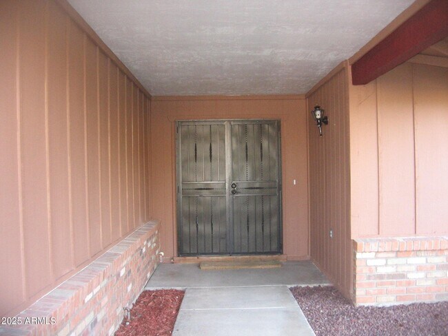 Foto del edificio - 20832 N 17th Ave