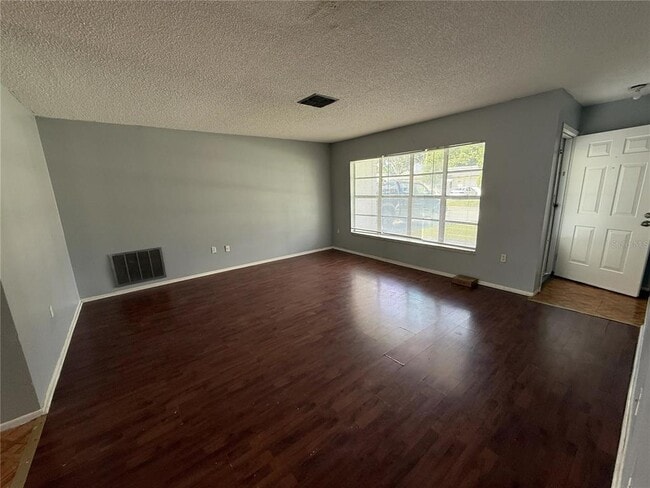 Building Photo - 5048 Lillilea Ln