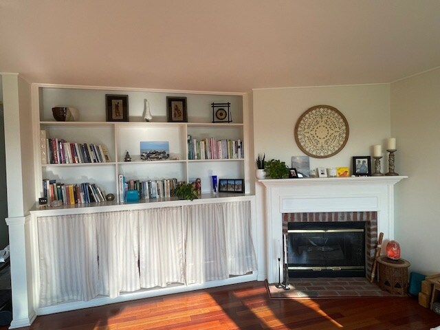 Building Photo - 440 Cityside Dr