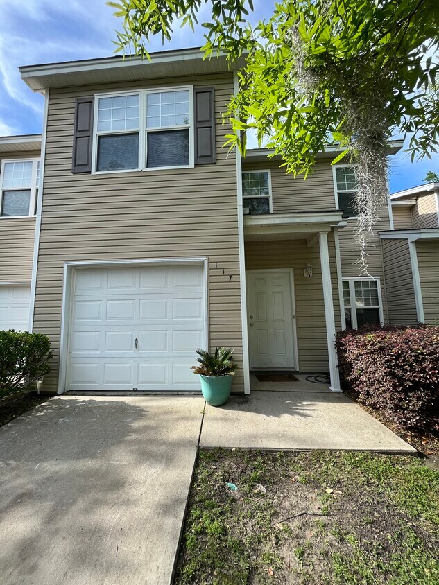 Foto principal - 117 Angel Oaks Ct