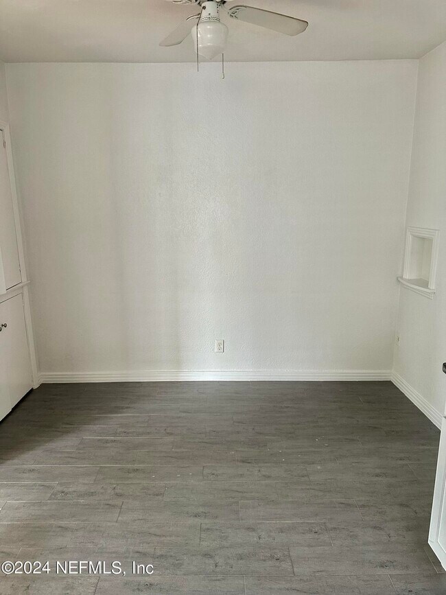 Foto del edificio - 2826 Herschel St