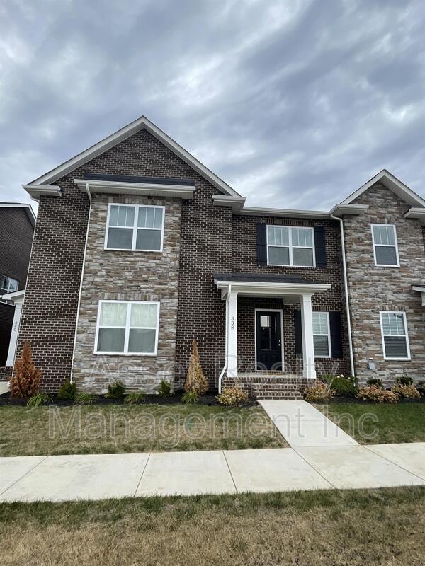 Building Photo - 338 Broadberry Ave