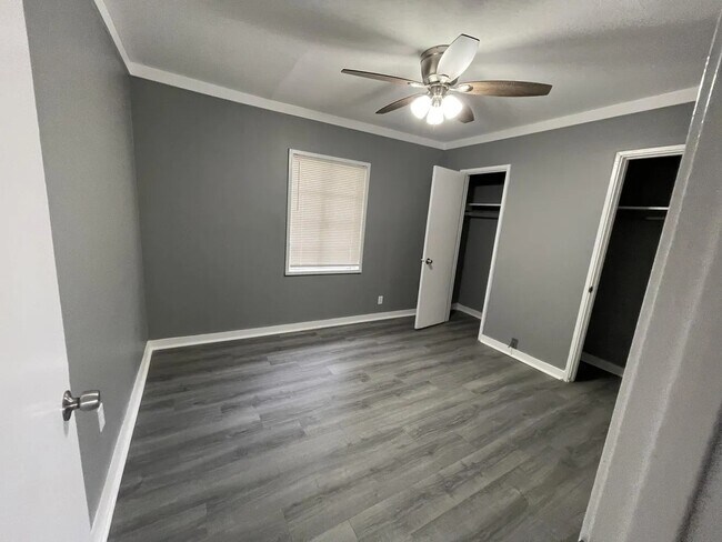 Building Photo - 709 Quinn Street