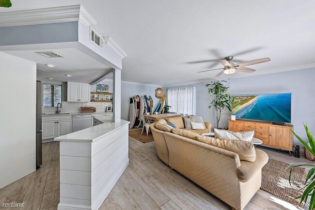 Building Photo - 2 br, 2.5 bath House - 145 Seabreeze Cir