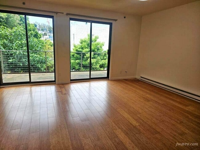 Building Photo - 461 Belvedere St