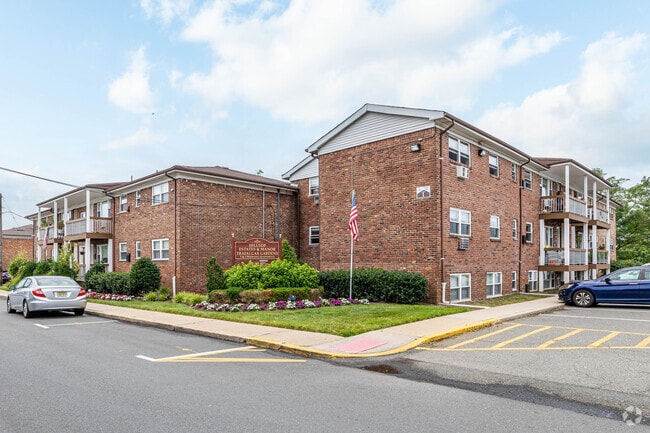 Building Photo - Hilltop Manor & Estates