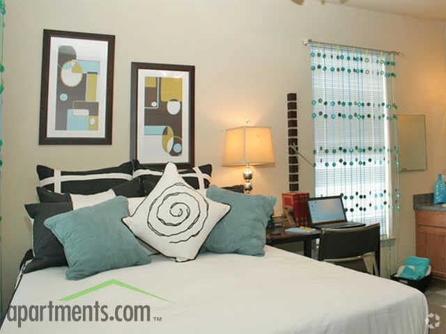 Bedroom - Element Apartments at Highland