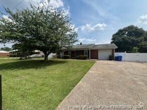 Building Photo - 1447 Gairloch Dr